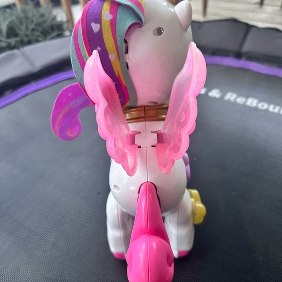 My Little Pony Pink and Gold Unicorn Doll with Glittery Wings - Picture 4 of 5